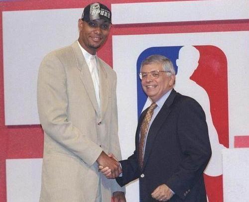 这使得他能 这使得他能