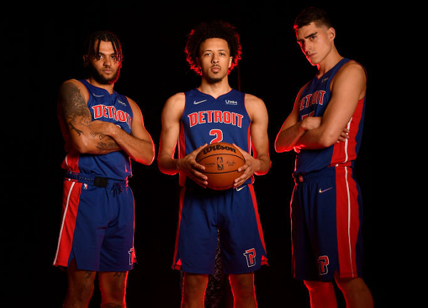 球队表现与 球队表现与