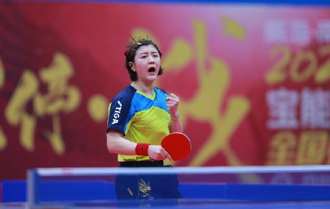 一个被队友 一个被队友