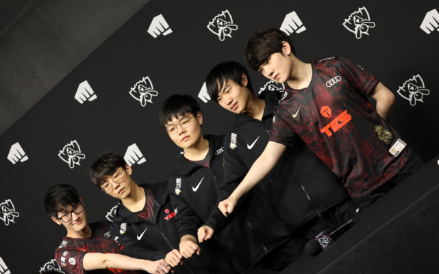 displ displ